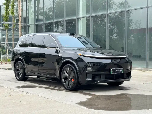 Li Auto L9 — Фото автомобиля 3
