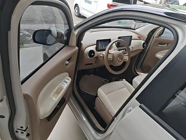 Wuling Hongguang Mini EV — Фото автомобиля 15