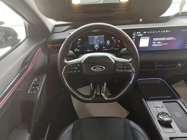 Ford Mondeo — Фото автомобиля 10