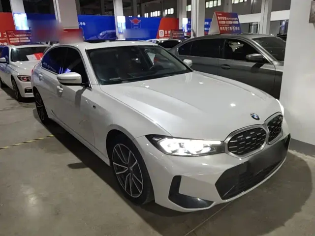 BMW 3 Series — Фото автомобиля 3