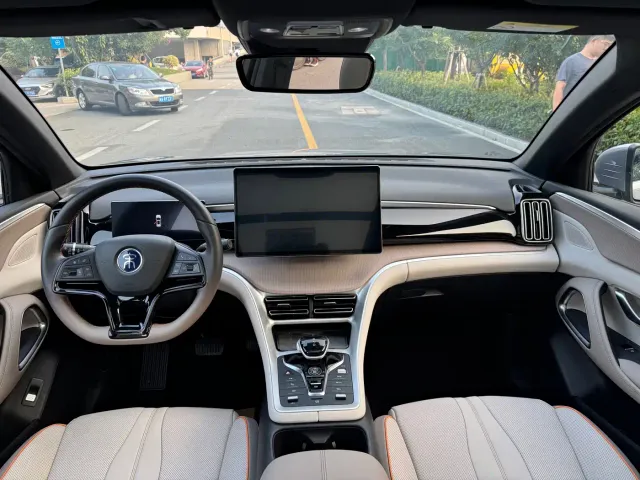 BYD Song Pro — Фото автомобиля 7