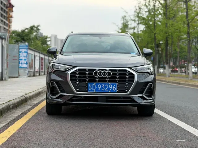 Audi Q3 — Фото автомобиля 2