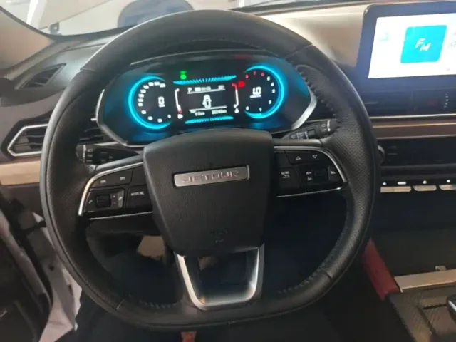 Jetour X70 — Фото автомобиля 10