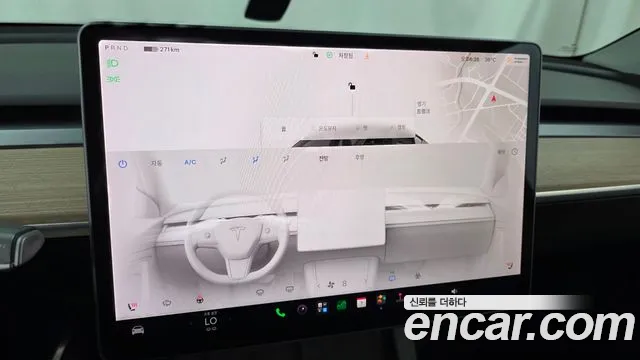Tesla Model Y — Фото автомобиля 19