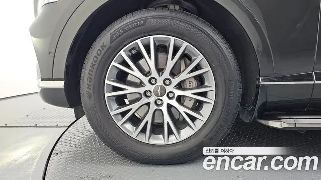 Genesis GV80 — Фото автомобиля 5