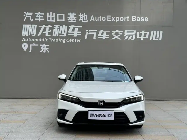 Honda Civic — Фото автомобиля 2