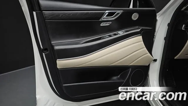Genesis GV80 — Фото автомобиля 13