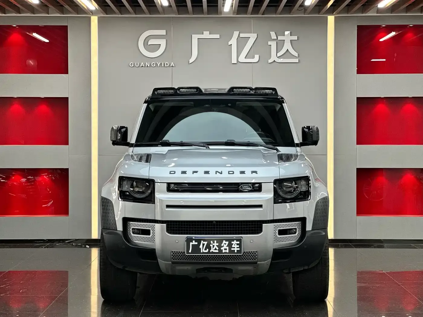 Land Rover Land Rover Defender 2022 110 P400 Dark Special Edition — Фото автомобиля 3