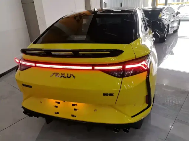 Dongfeng Aeolus Yixuan 2021 230T Auto Hunting Knight Edition — Фото автомобиля 5