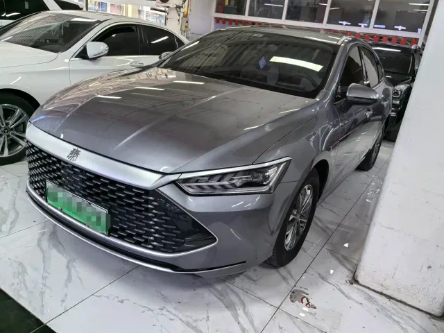 Фотография автомобиля — BYD Qin PLUS