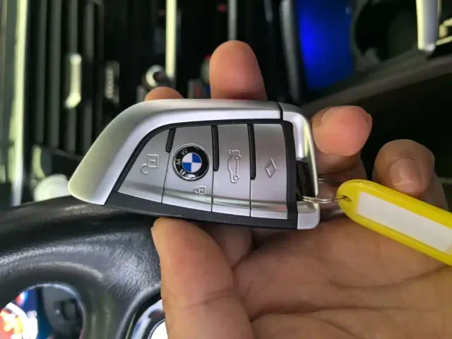 BMW 5 Series — Фото автомобиля 8
