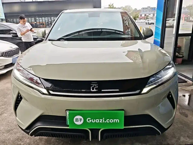 BYD Yuan UP — Фото автомобиля 2