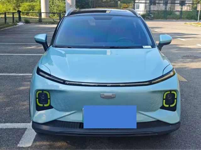 Фотография автомобиля — Geely Geometry E Firefly