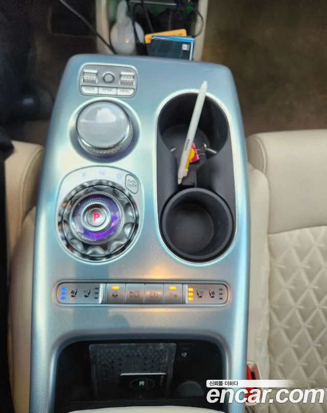 Genesis GV60 — Фото автомобиля 9