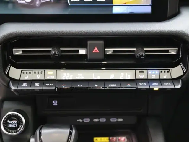 Toyota Prado — Фото автомобиля 19