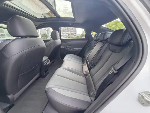 BYD Qin L — Фото автомобиля 6