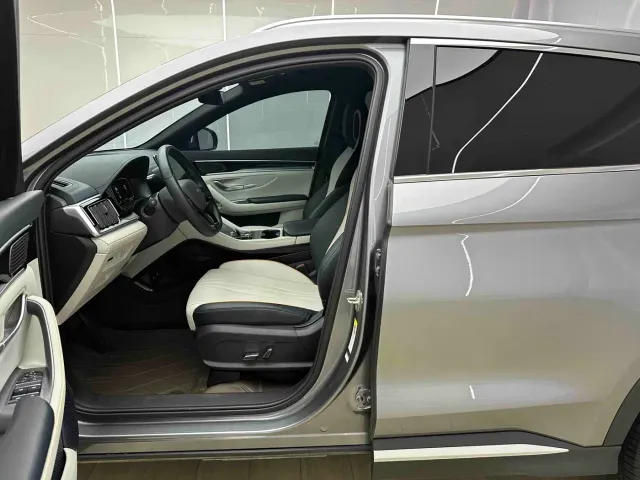 BYD Song PLUS — Фото автомобиля 9