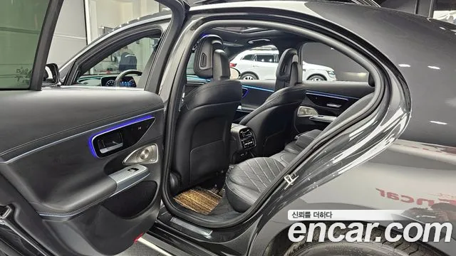 Mercedes-Benz E-Class W214 — Фото автомобиля 11