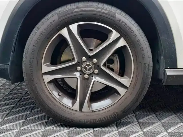 Mercedes-Benz GLE-Class — Фото автомобиля 8