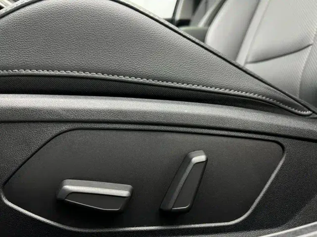 Hyundai Elantra — Фото автомобиля 17