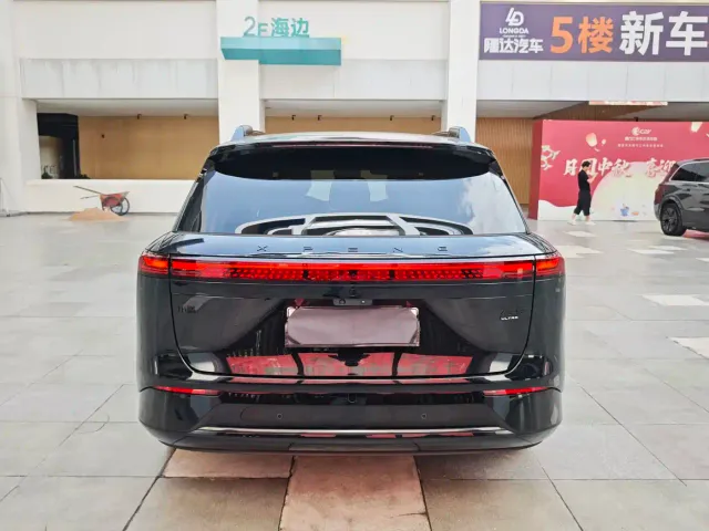 Xpeng G9 — Фото автомобиля 14
