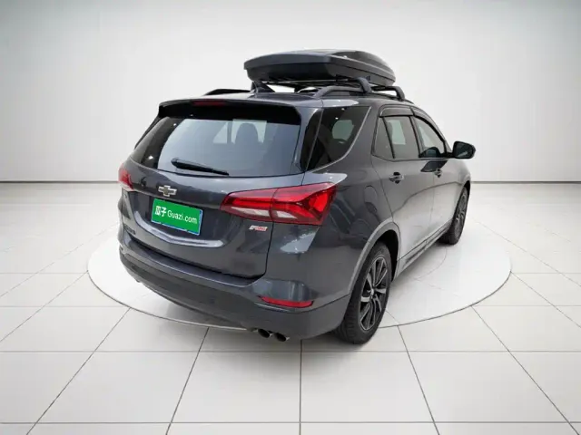 Chevrolet Equinox — Фото автомобиля 4