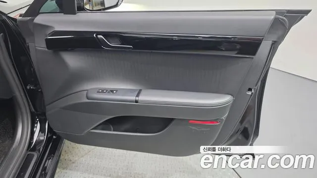 Hyundai Grandeur — Фото автомобиля 23