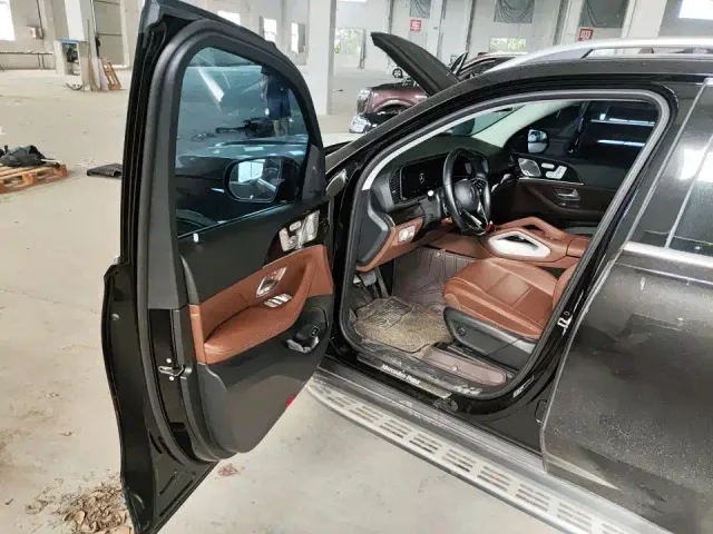 Mercedes-Benz GLE-Class — Фото автомобиля 7