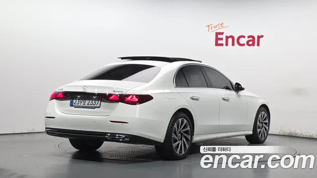Mercedes-Benz E-Class W214 — Фото автомобиля 2
