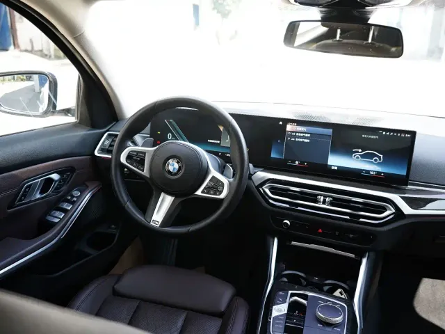 BMW 3 Series — Фото автомобиля 19