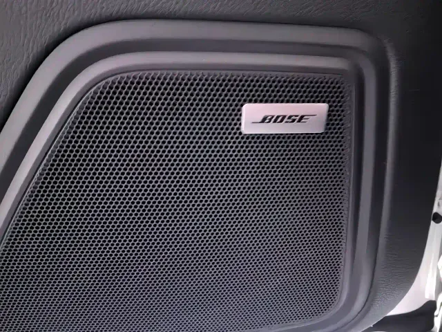 Porsche Macan — Фото автомобиля 5