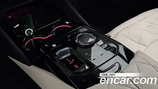 BMW 5 Series G60 — Фото автомобиля 11