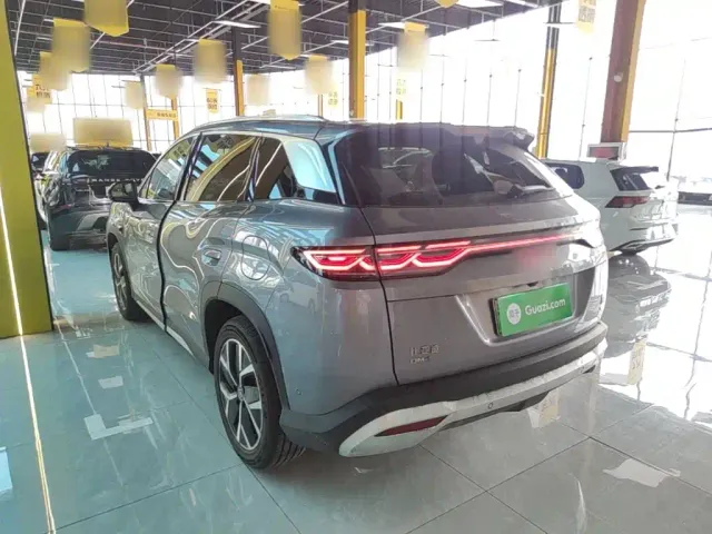 BYD Song L DM-i — Фото автомобиля 4
