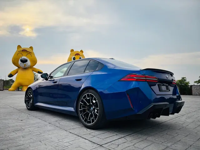 BMW M5 — Фото автомобиля 5