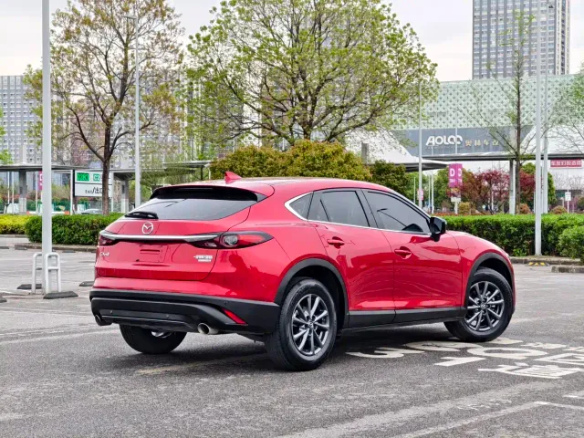 Mazda CX-4 — Фото автомобиля 4