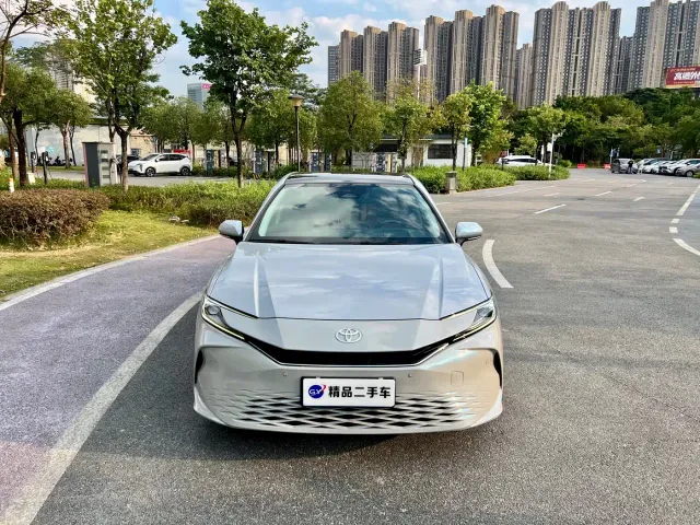 Toyota Camry — Фото автомобиля 23