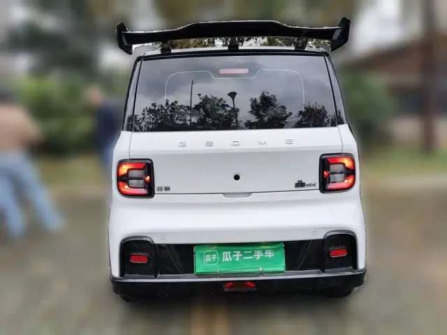 Geely Panda — Фото автомобиля 3