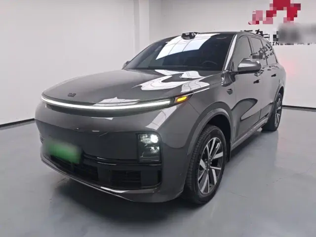 Фотография автомобиля — Li Auto L8