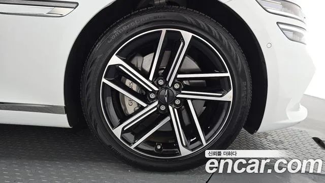 Genesis G80 Бензин 2.5 турбо AWD — Фото автомобиля 18