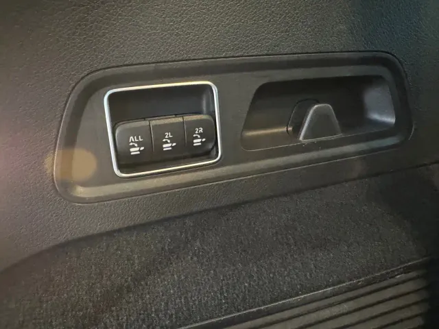 Mercedes-Benz GLS-Class — Фото автомобиля 23