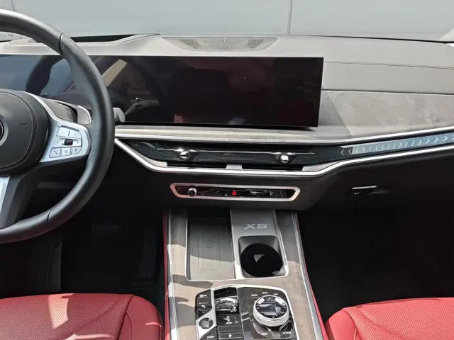 BMW X5 — Фото автомобиля 7
