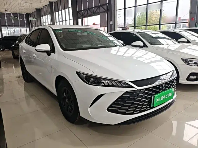 BYD Qin PLUS — Фото автомобиля 3