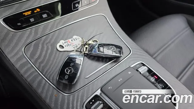 Mercedes-Benz E-Class W213 — Фото автомобиля 21