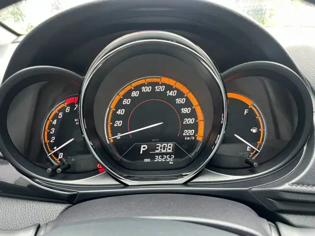 Toyota YARiS L Zhi Xuan — Фото автомобиля 11