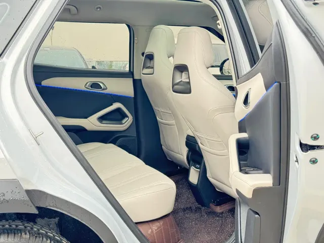 BYD Yuan PLUS — Фото автомобиля 11