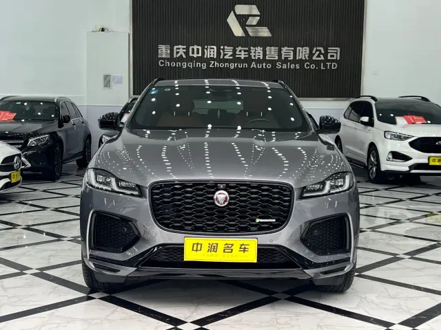 Jaguar F-Pace — Фото автомобиля 2