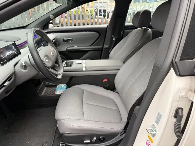 Changan Qiyuan A06 — Фото автомобиля 8