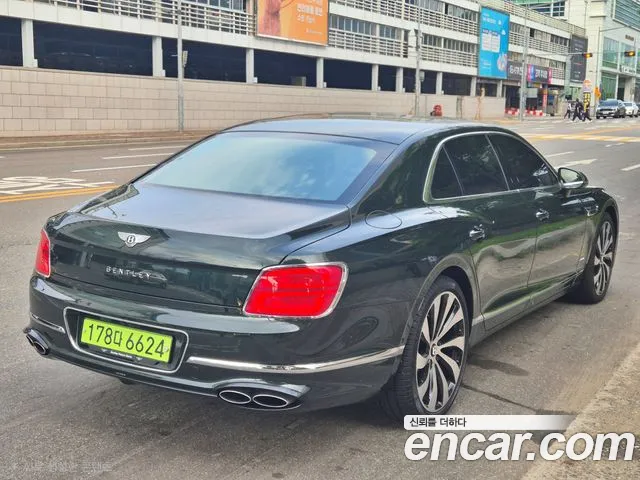 Bentley Flying Spur Flying Spur 3 поколение 4.0 Azure — Фото автомобиля 3