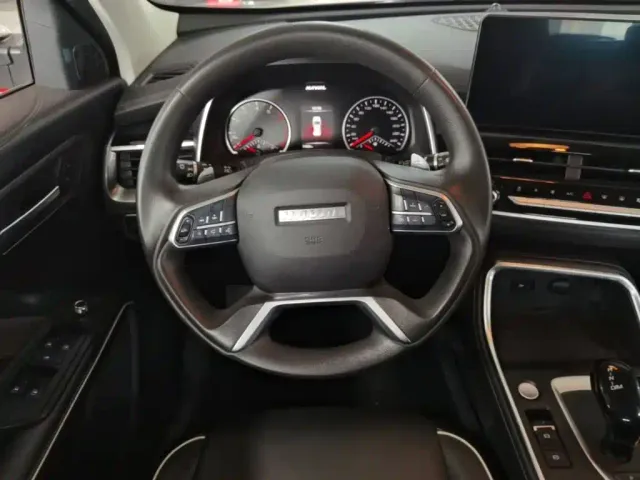 Haval H6 — Фото автомобиля 10