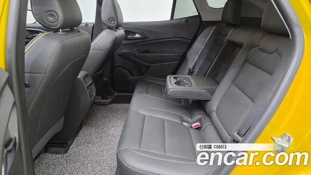ChevroletGMDaewoo Trax Trax Кроссовер — Фото автомобиля 12